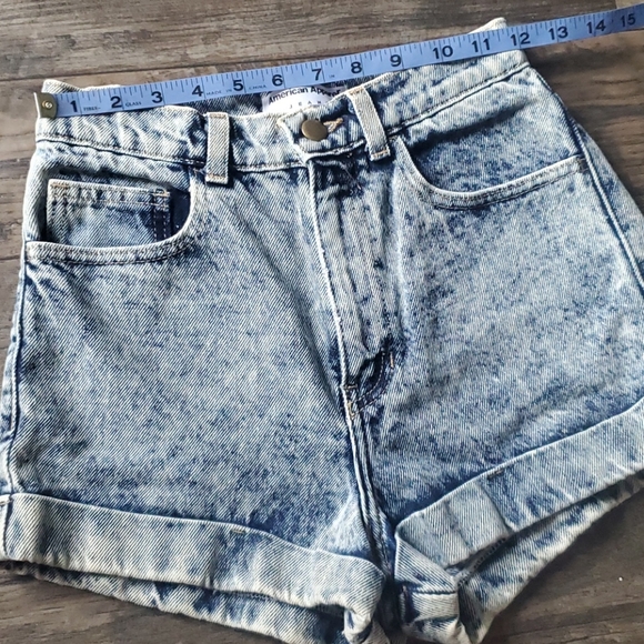 American Apparel Acid Wash High Waist Cuff Shorts - Picture 11 of 14
